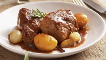 Receta Cerdo a la Cerveza Negra: Plato Jugoso, Aromático y Fácil de Preparar