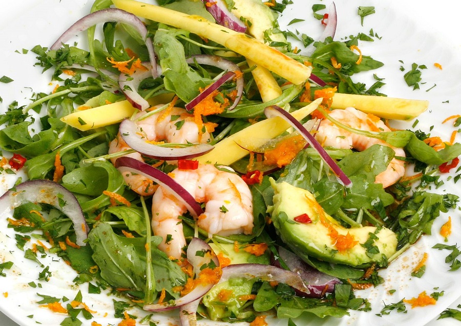 Receta Ensalada de Gambas y Aguacate: fresca, saludable y fácil de preparar