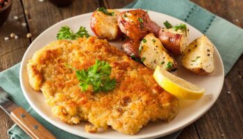 Receta Milanesa de Cerdo: Crujiente, Fácil y Llena de Sabor