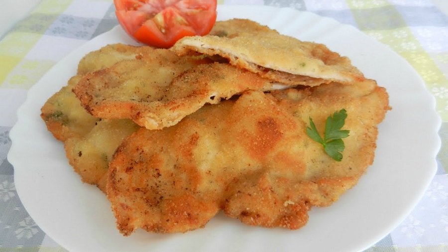 Receta Pechugas de Pollo Empanadas con Ajo y Perejil: Crujientes, Aromáticas y Fáciles de Preparar