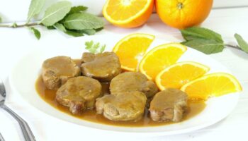 Receta Solomillo de Cerdo a la Naranja: Un Plato Jugoso, Aromático y Fácil de Preparar