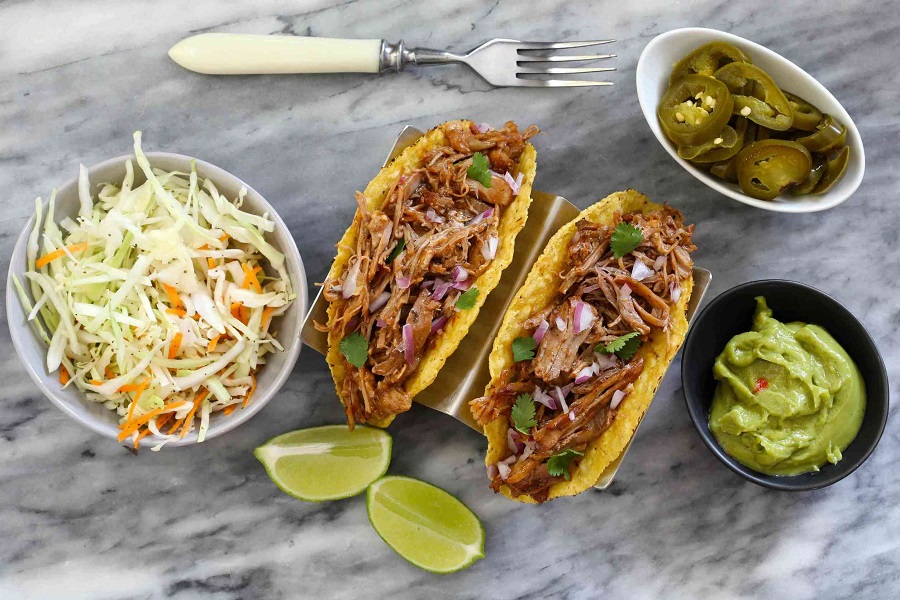 Receta Tacos de Cerdo Desmenuzado: Cómo Preparar unos Tacos Jugosos y Llenos de Sabor