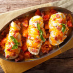 Receta pechugas de pollo con bacon y queso al horno: Plato fácil, jugoso y perfecto para cualquier ocasión