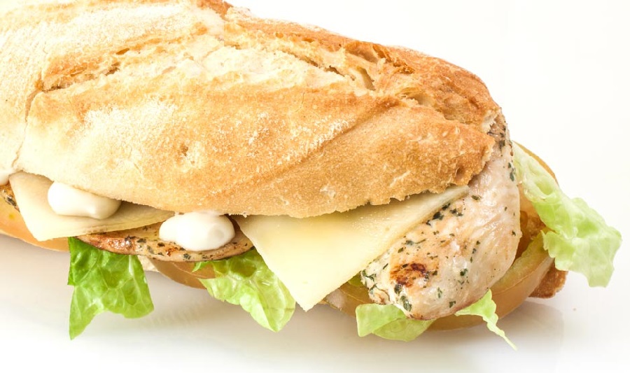Receta Sandwich de Pollo: Cómo Preparar un Delicioso Sándwich Casero