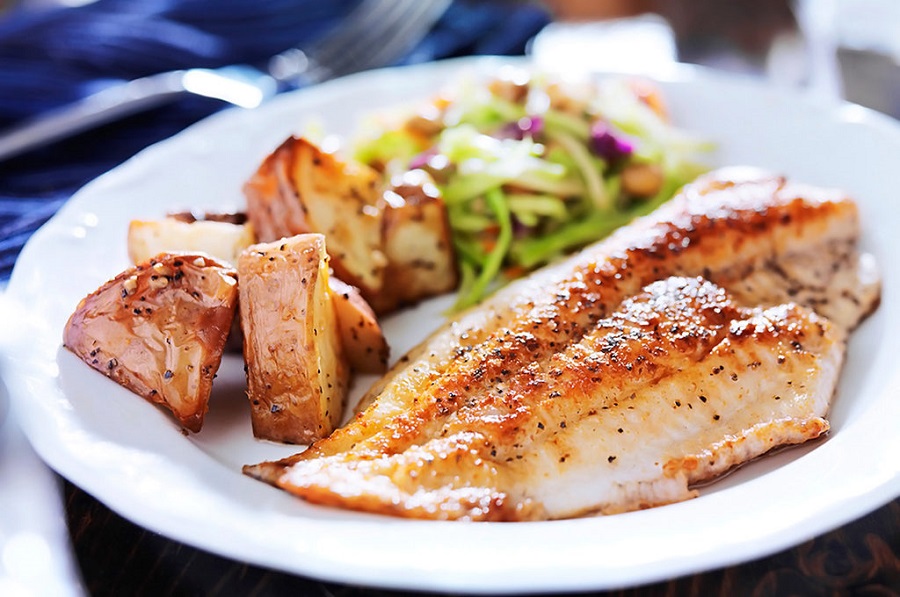 Recetas Pescado al Horno con Hierbas: Una Preparación Saludable y Llena de Sabor