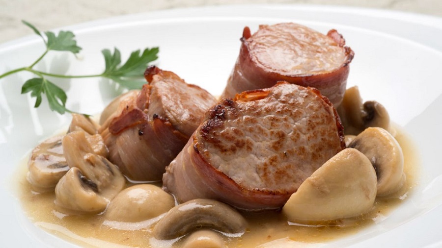 Receta de Solomillo de Cerdo con Salsa de Champiñones – Guía Completa Paso a Paso